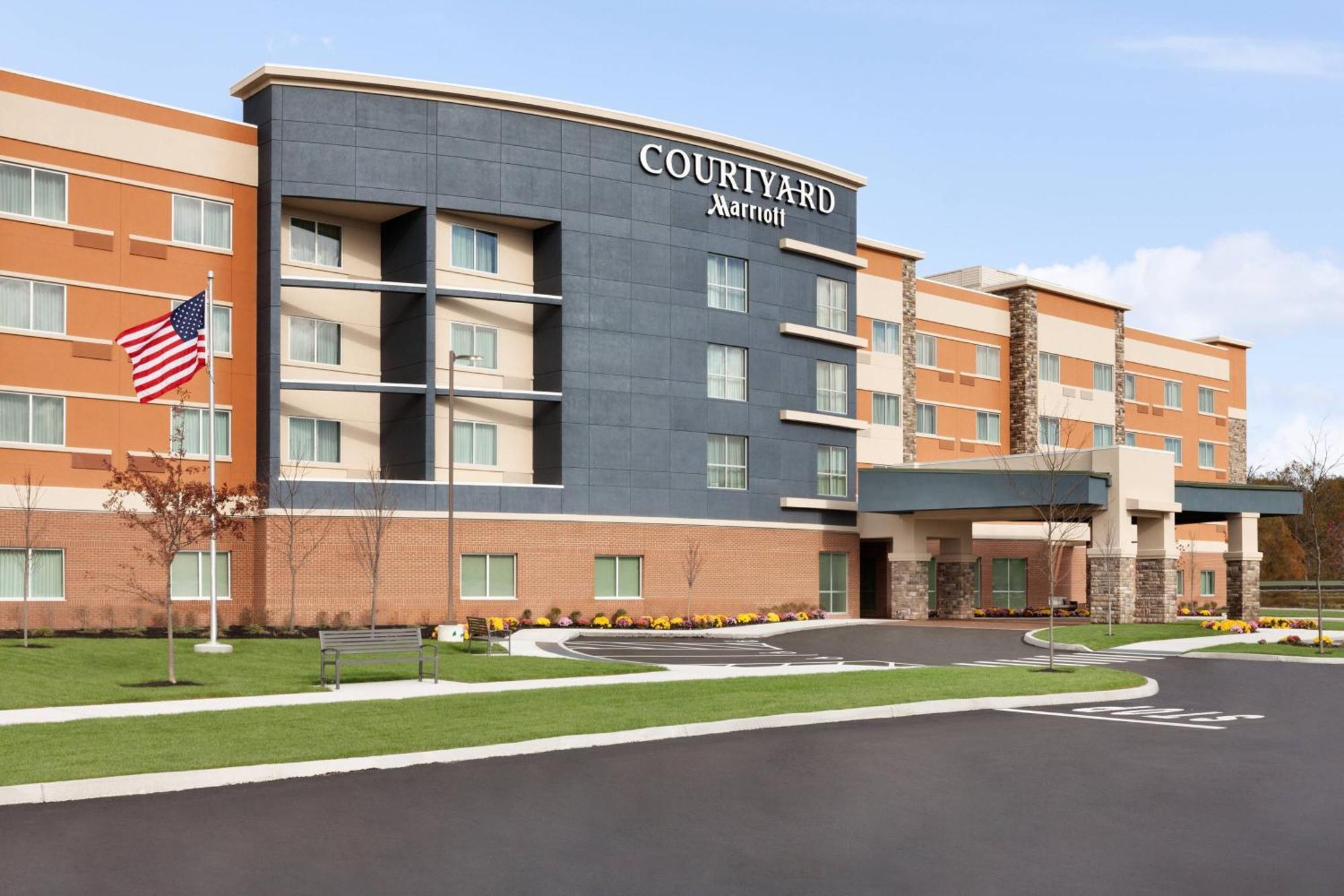 Courtyard By Marriott Boston Dedham/Westwood Hotel Eksteriør billede