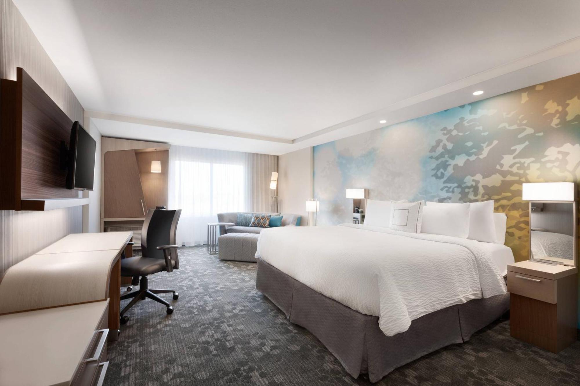 Courtyard By Marriott Boston Dedham/Westwood Hotel Eksteriør billede